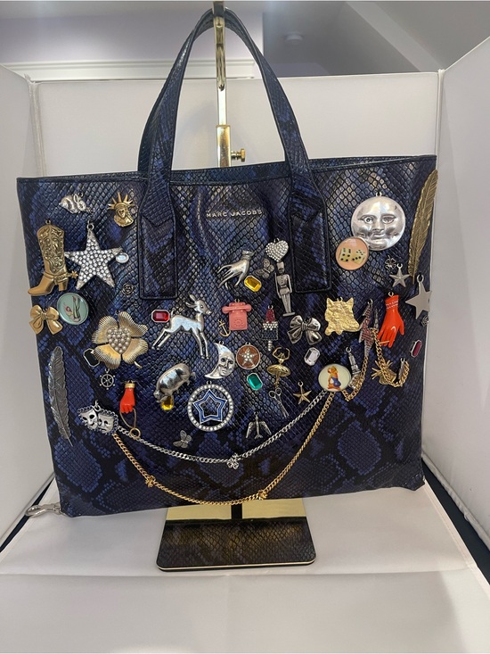 Marc Jacobs Handbags - RARE Marc Jacobs Navy Snakeskin-Textured Charm Tote